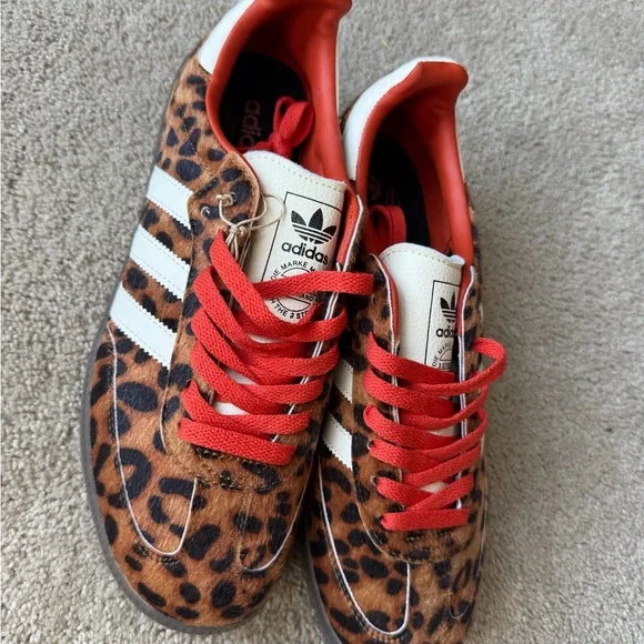 adidas Leopard Print Sneakers with Red and White Accents - Picture 3 of 5
